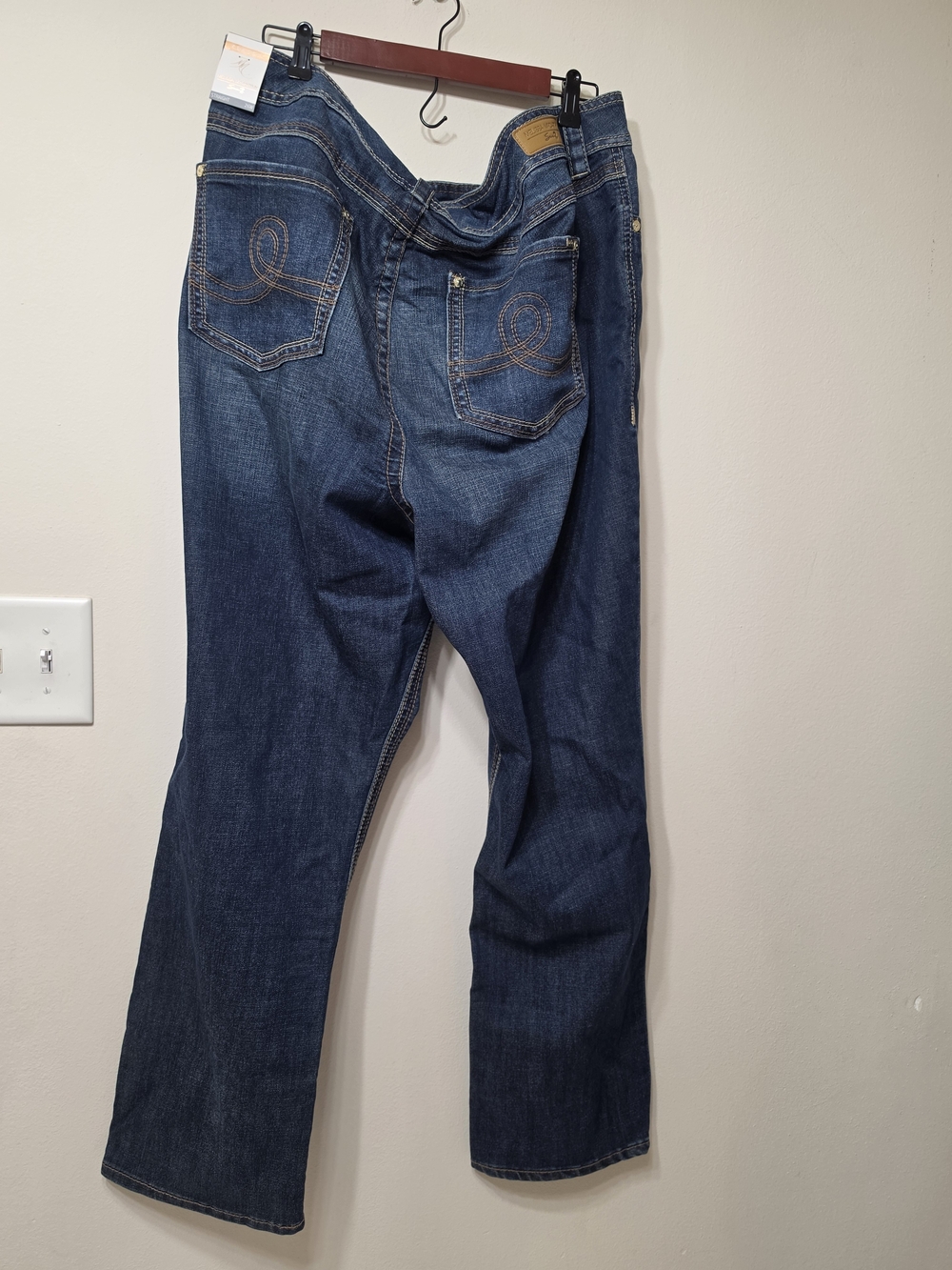 Melissa McCarthy Seven7 Women's Dark Blue Straight-Leg Jeans